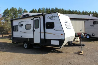 2018 21'Coachmen Clipper 17RD photo 1